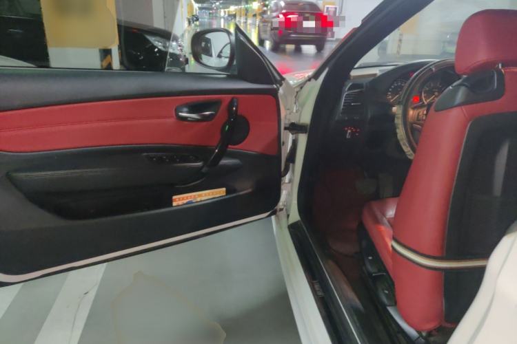Used BMW 1 Series 2011 120i Convertible Coupe Driver Seat