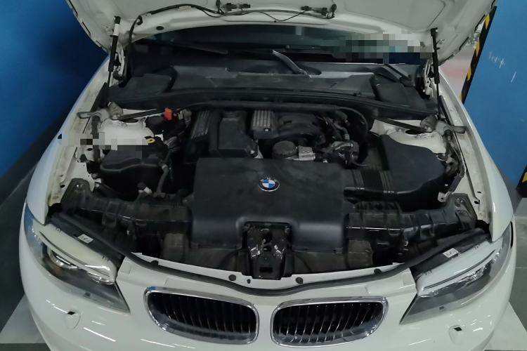 Used BMW 1 Series 2011 120i two-door coupe Engine Bay