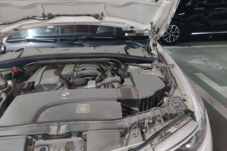 Used BMW 1 Series 2011 120i Convertible Coupe Engine Bay Left