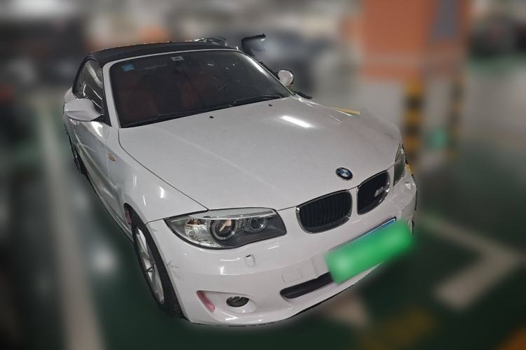 Used BMW 1 Series 2011 120i Convertible Coupe Front Right 45 Deg