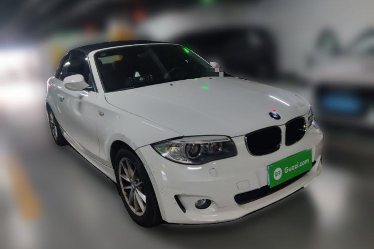 Used BMW 1 Series 2011 120i Convertible Coupe Front Right 45 Deg