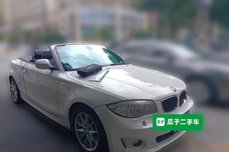 Used BMW 1 Series 2011 120i Convertible Coupe Front Right 45 Deg