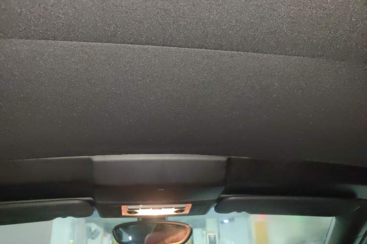 Used BMW 1 Series 2011 120i Convertible Coupe Headliner
