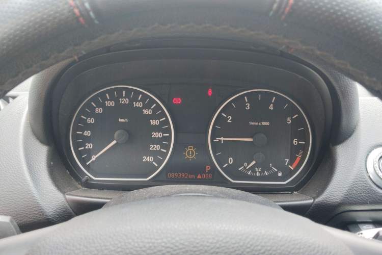 Used BMW 1 Series 2011 120i two-door coupe Instrument Cluster
