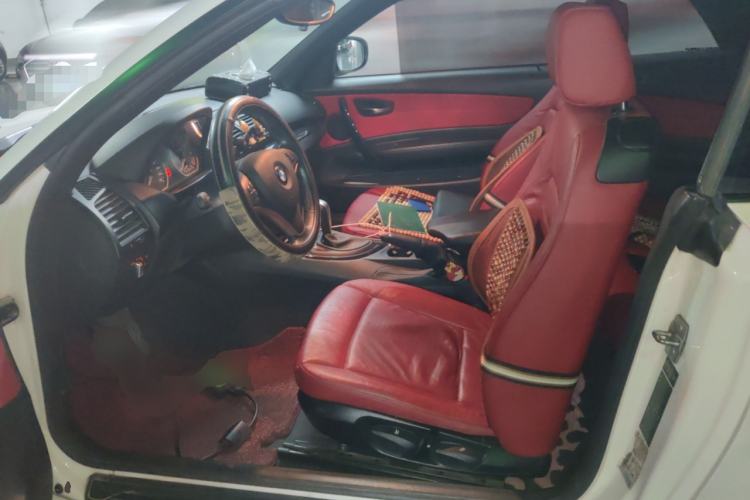 Used BMW 1 Series 2011 120i Convertible Coupe Left Front Seat