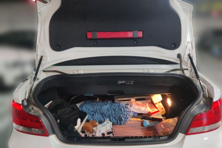 Used BMW 1 Series 2011 120i Convertible Coupe Trunk