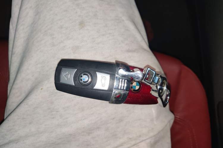 Used BMW 1 Series 2011 120i Convertible Coupe Vehicle Key