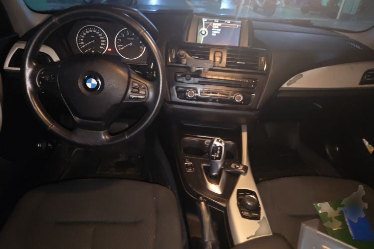 Used BMW 1 Series 2012 116i Urban Edition Center Console
