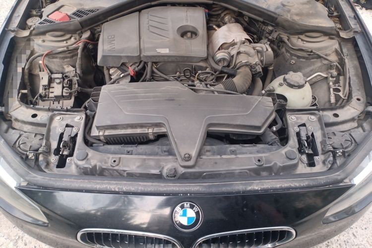 Used BMW 1 Series 2012 116i Leading Model Engine Bay