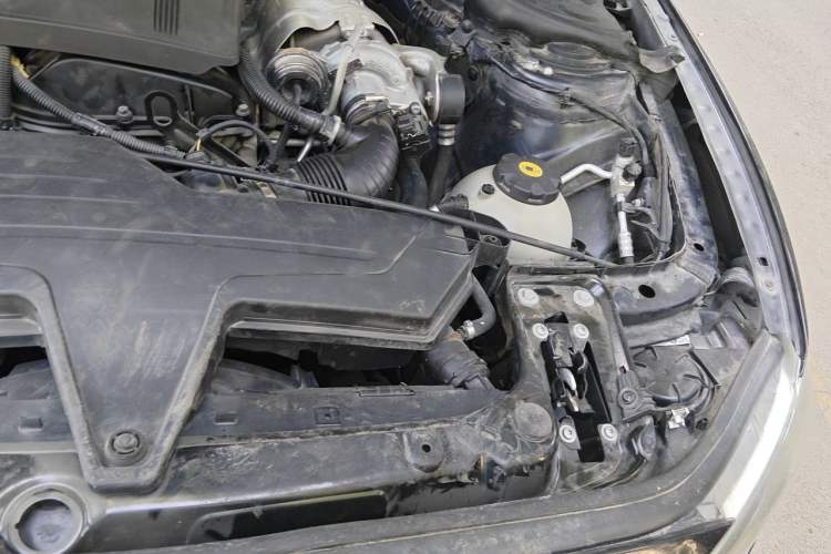 Used BMW 1 Series 2012 116i Urban Edition Engine Bay Left