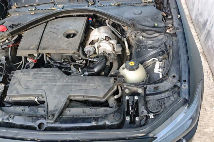 Used BMW 1 Series 2012 116i Leading Model Engine Bay Left