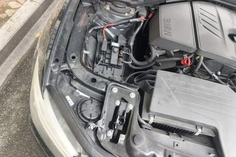 Used BMW 1 Series 2012 118i Leading Model Engine Bay Right