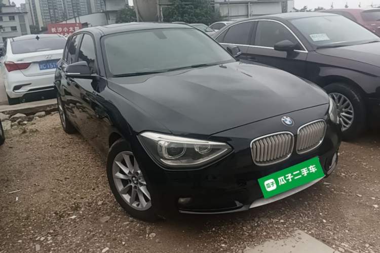 Used BMW 1 Series 2012 116i Urban Edition Front Right 45 Deg