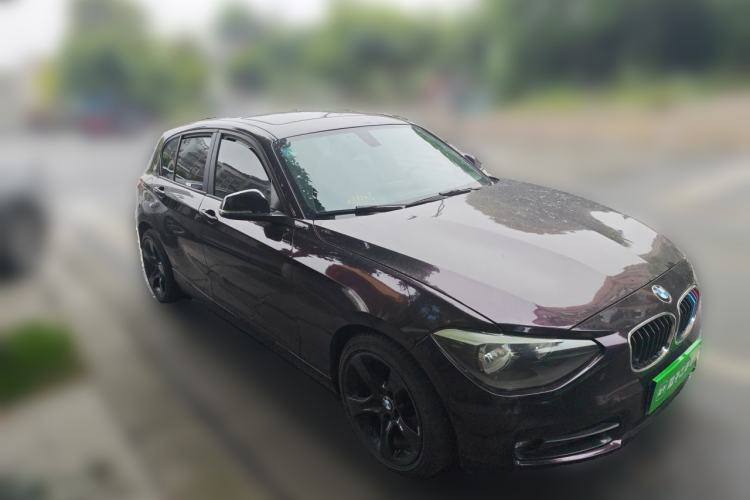 Used BMW 1 Series 2012 116i Leading Model Front Right 45 Deg