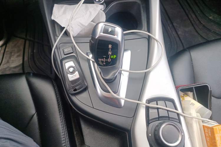 Used BMW 1 Series 2012 116i Leading Model Gear Lever