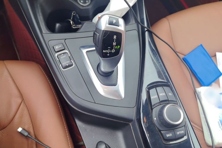 Used BMW 1 Series 2012 116i Urban Edition Gear Lever