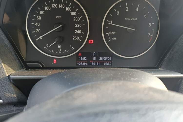 Used BMW 1 Series 2012 116i Leading Model Odometer Close Up