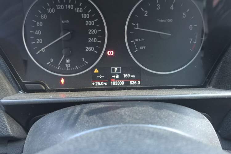 Used BMW 1 Series 2012 116i Leading Model Odometer Close Up