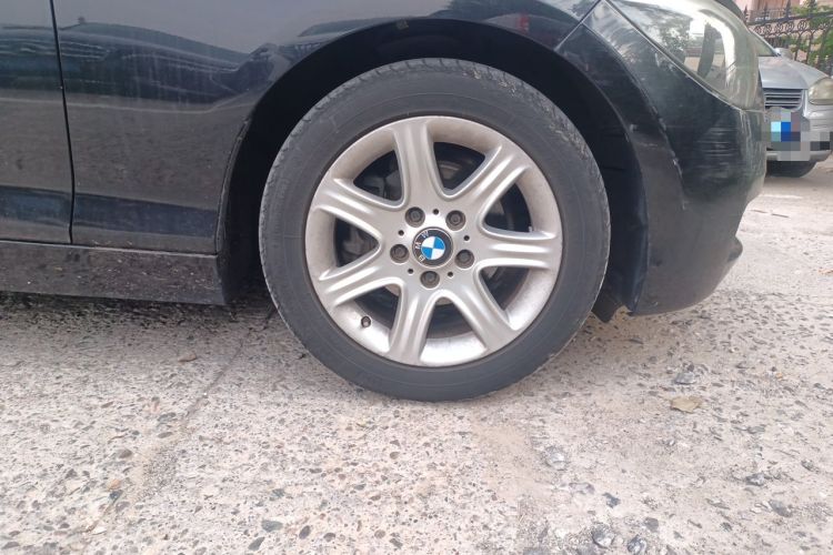 Used BMW 1 Series 2012 116i Leading Model Right Front Wheel Hub