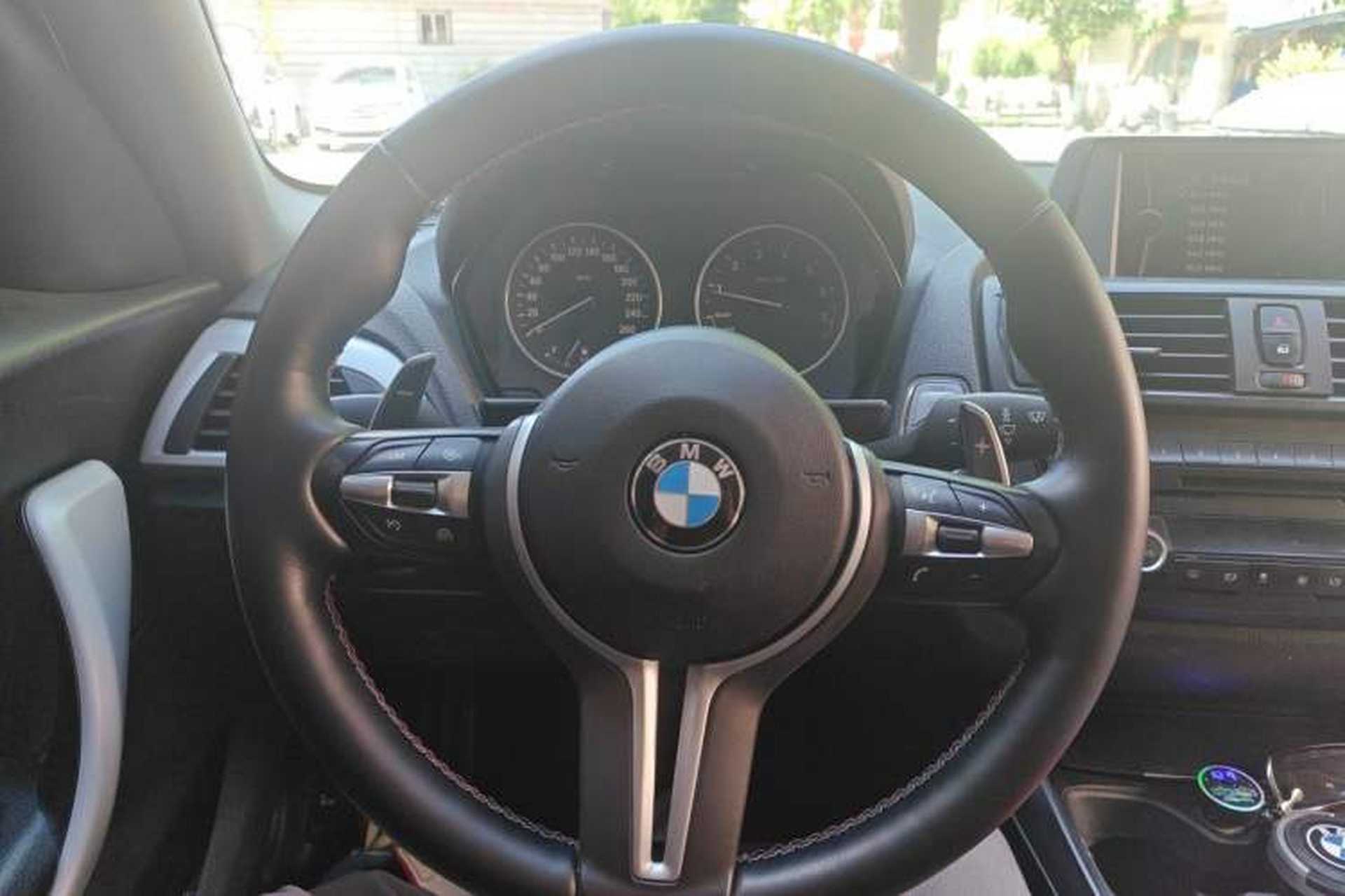 Used BMW 1 Series 2012 118i Leading Model Steering Wheel