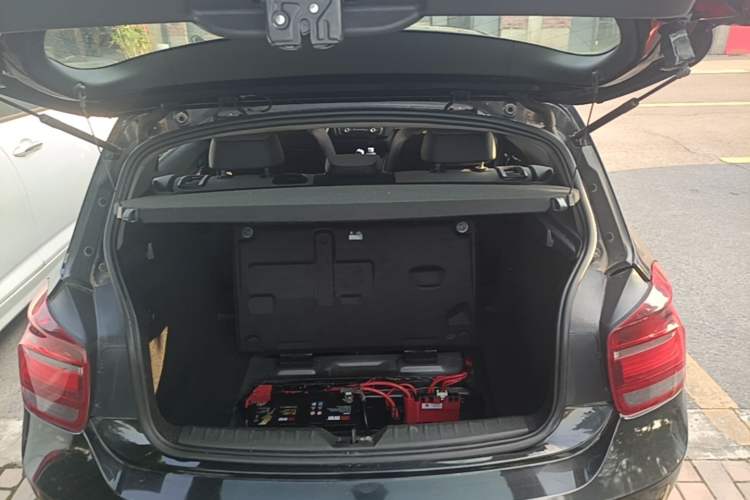Used BMW 1 Series 2012 116i Leading Model Trunk
