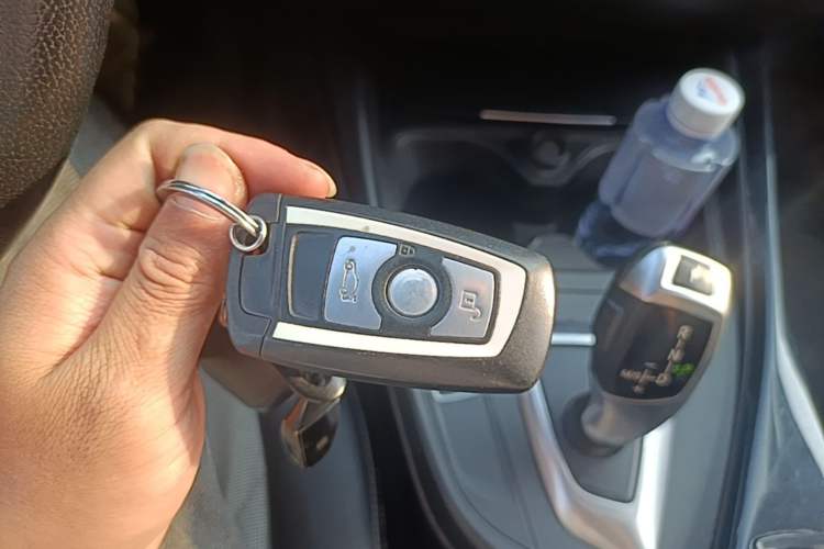 Used BMW 1 Series 2012 116i Leading Model Vehicle Key