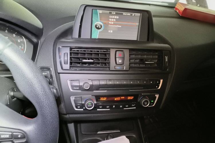 Used BMW 1 Series 2012 118i Sport Edition Audio And AC Panel