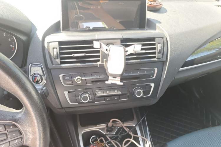 Used BMW 1 Series 2012 116i Urban Edition Audio And AC Panel