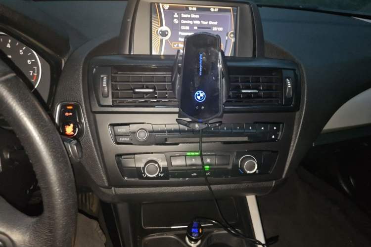 Used BMW 1 Series 2012 116i Urban Edition Audio And AC Panel
