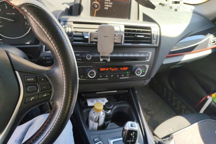 Used BMW 1 Series 2012 118i Sport Edition Audio And AC Panel
