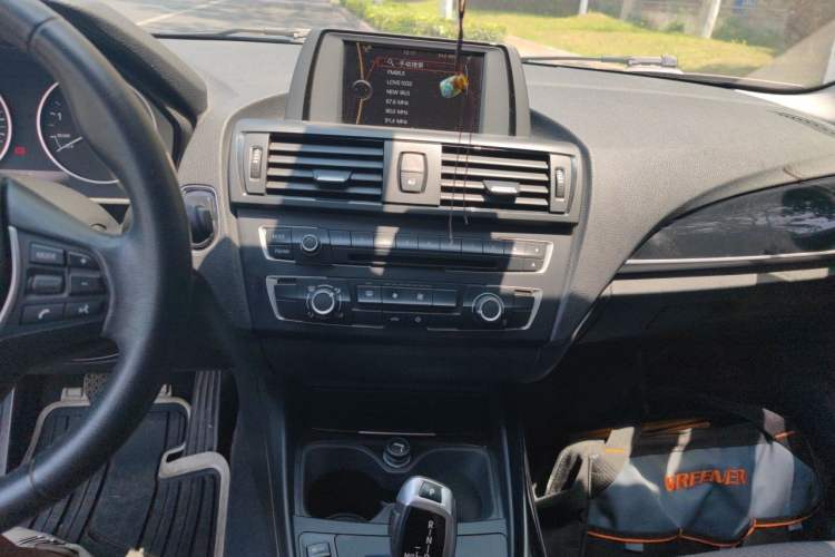 Used BMW 1 Series 2012 116i Urban Edition Audio And AC Panel