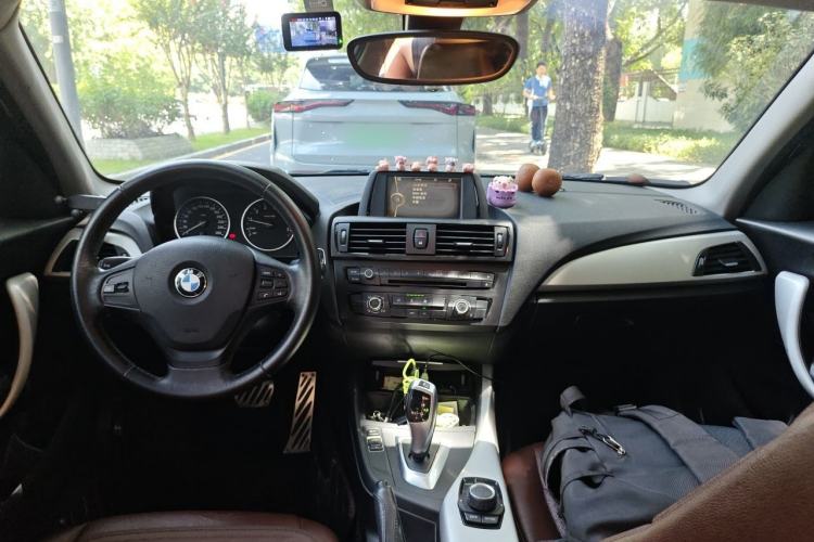 Used BMW 1 Series 2012 116i Leading Model Center Console