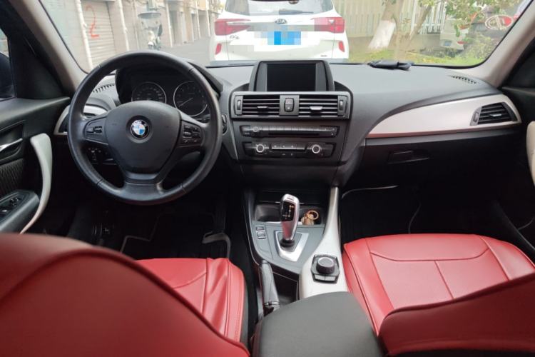 Used BMW 1 Series 2012 116i Leading Model Center Console