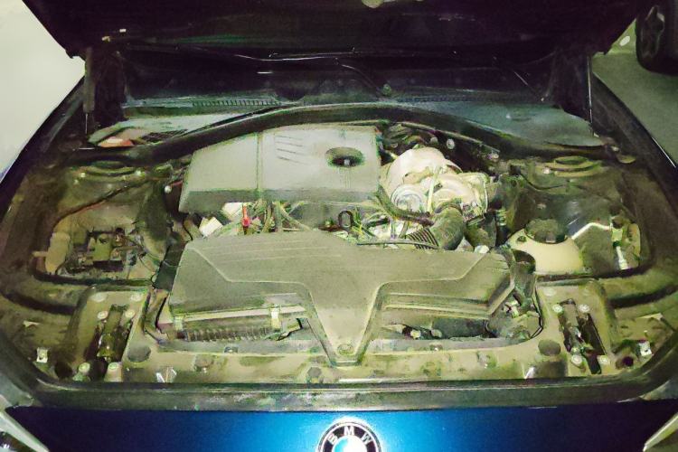Used BMW 1 Series 2012 116i Leading Model Engine Bay