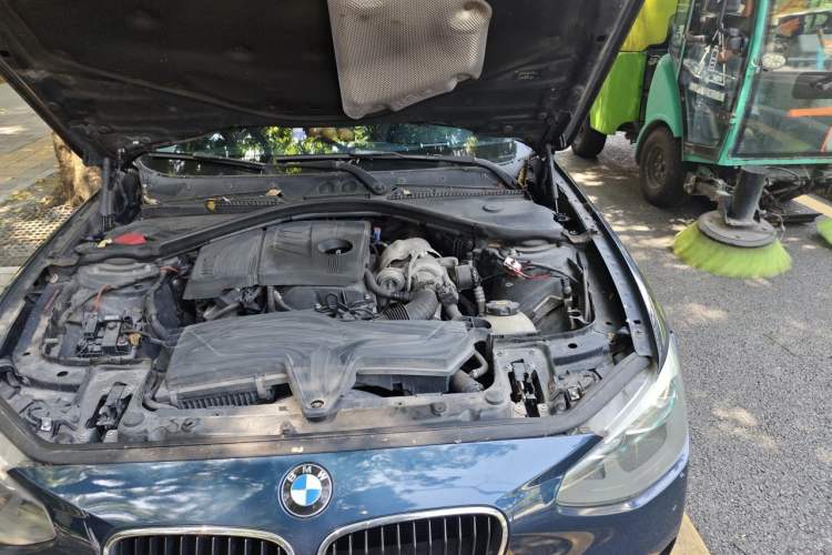 Used BMW 1 Series 2012 116i Leading Model Engine Bay Left