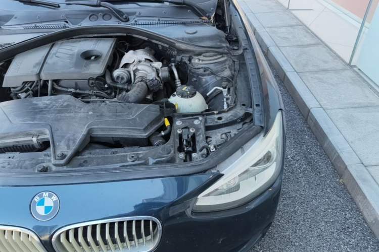 Used BMW 1 Series 2012 116i Urban Edition Engine Bay Left
