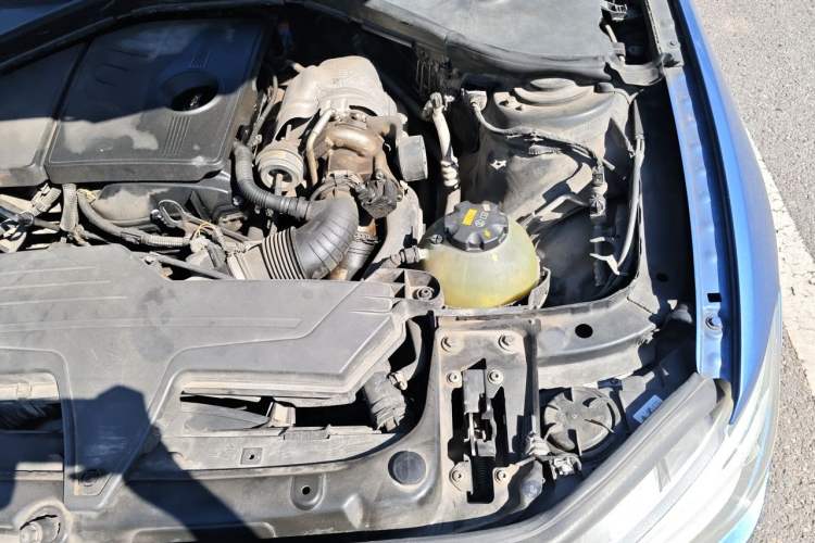 Used BMW 1 Series 2012 116i Urban Edition Engine Bay Left