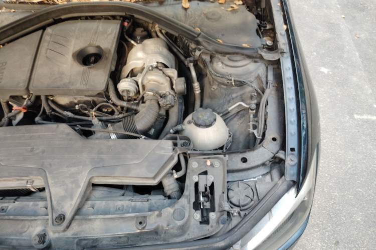 Used BMW 1 Series 2012 116i Leading Model Engine Bay Left