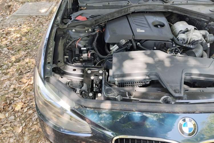 Used BMW 1 Series 2012 116i Leading Model Engine Bay Right