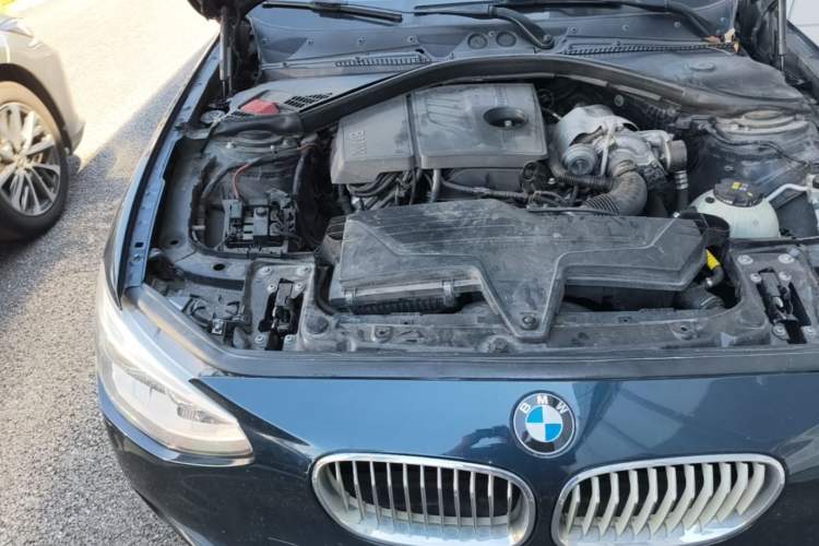 Used BMW 1 Series 2012 116i Urban Edition Engine Bay Right