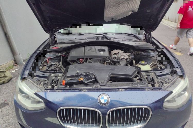 Used BMW 1 Series 2012 116i Leading Model Engine Bay