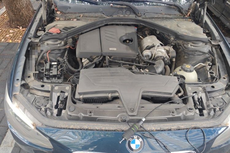 Used BMW 1 Series 2012 116i Leading Model Engine Bay