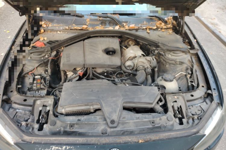 Used BMW 1 Series 2012 116i Leading Model Engine Bay