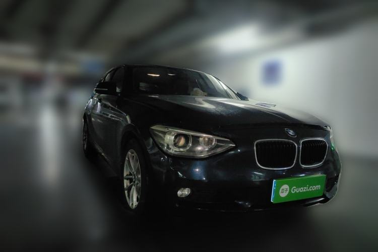 Used BMW 1 Series 2012 118i Leading Model Front Right 45 Deg