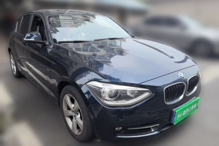 Used BMW 1 Series 2012 118i Sport Edition Front Right 45 Deg