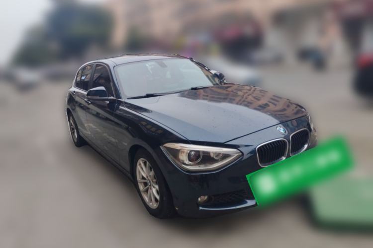 Used BMW 1 Series 2012 118i Leading Model Front Right 45 Deg
