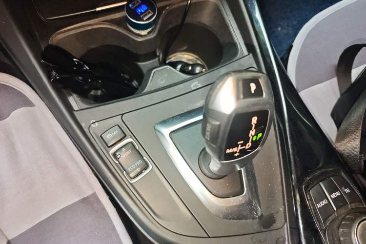 Used BMW 1 Series 2012 116i Urban Edition Gear Lever