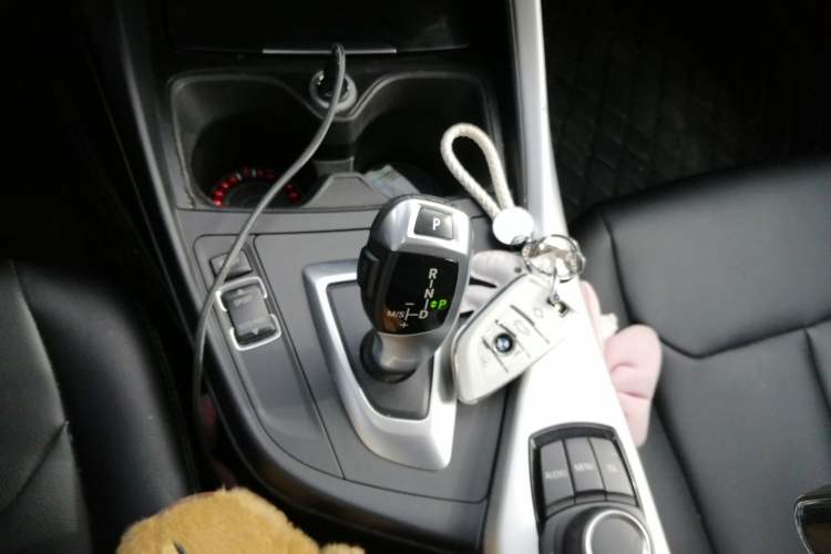 Used BMW 1 Series 2012 118i Leading Model Gear Lever