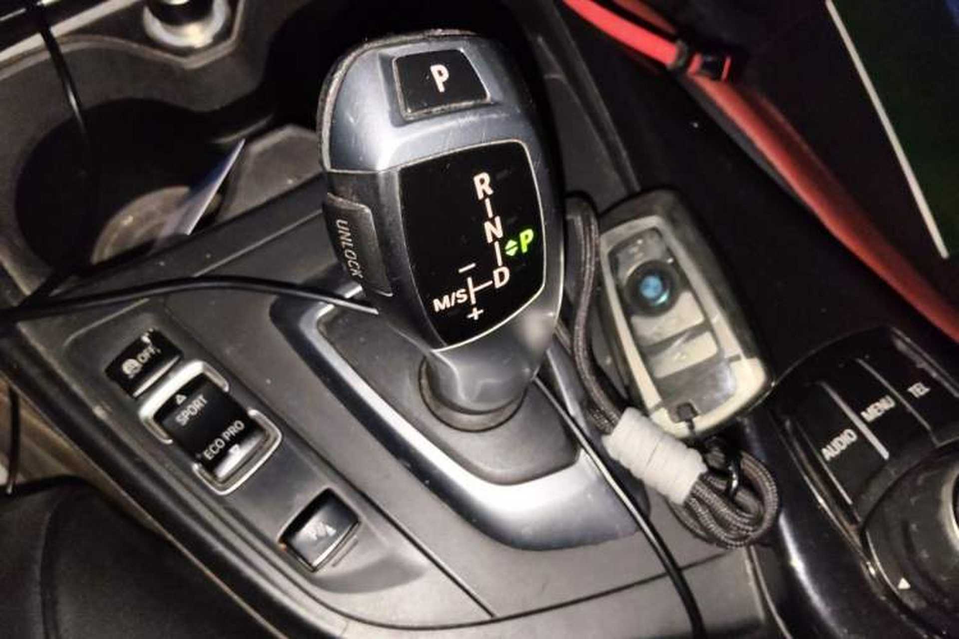 Used BMW 1 Series 2012 118i Sport Edition Gear Lever