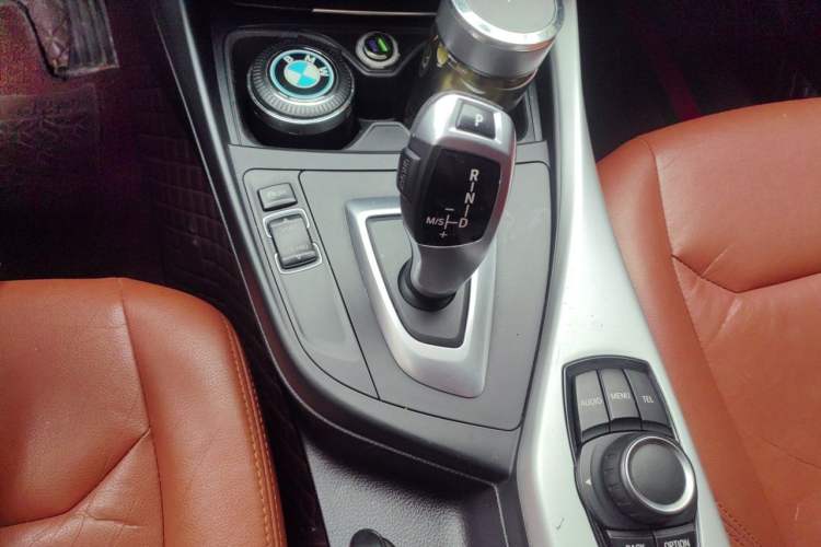 Used BMW 1 Series 2012 116i Leading Model Gear Lever